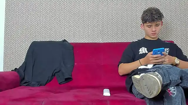 Snapshot of willy_sexxx18 chatting on 25, 2, 2026 willy sexxx18 online show from 25, 2, 2026