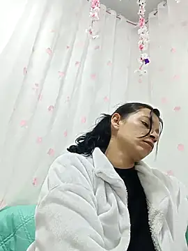 kim lebanon online show from 10, 10, 2025