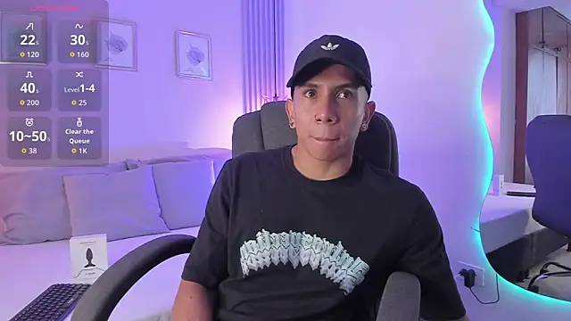 Snapshot of j_deex chatting on 14, 10, 2025 j deex online show from 14, 10, 2025