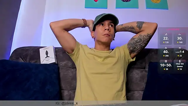 Snapshot of j_deex chatting on 25, 11, 2025 j deex online show from 25, 11, 2025