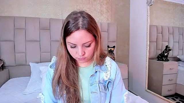 Snapshot of cloesummerr_ chatting on 11, 10, 2025 cloesummerr online show from 11, 10, 2025