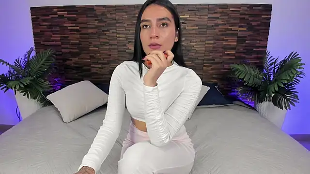 Snapshot of debra_win chatting on 22, 10, 2025 debra win online show from 22, 10, 2025