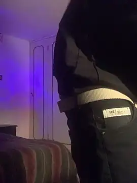 malek xarx  online show from 8, 3, 2026