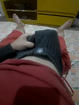 divi012 online show from 16, 9, 2025