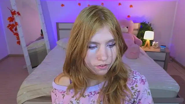 Snapshot of Iris_Rain chatting on 4, 10, 2025 Iris Rain online show from 4, 10, 2025