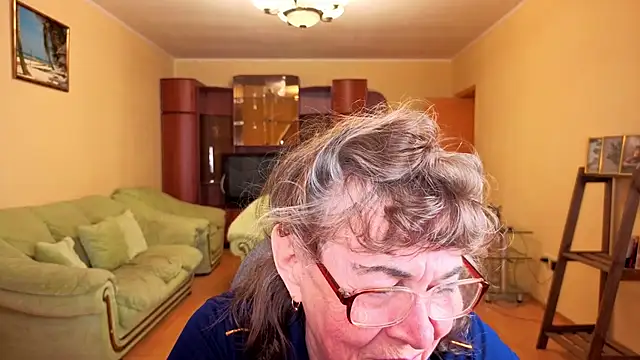 Betty Brick online show from 8, 1, 2026