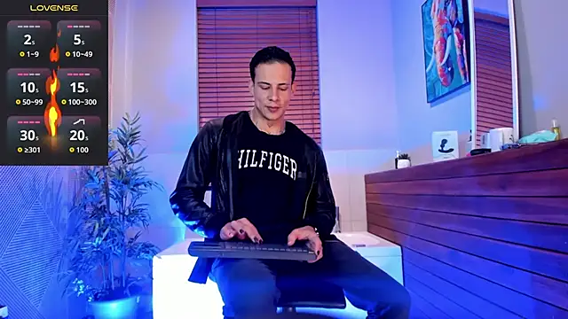 Snapshot of Dustin_Sonne chatting on 20, 10, 2025 Dustin Sonne online show from 20, 10, 2025