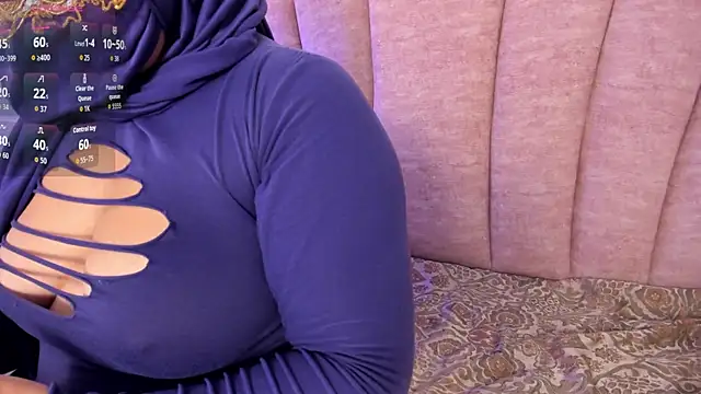 Snapshot of halabi_saha chatting on 16, 10, 2025 halabi saha online show from 16, 10, 2025