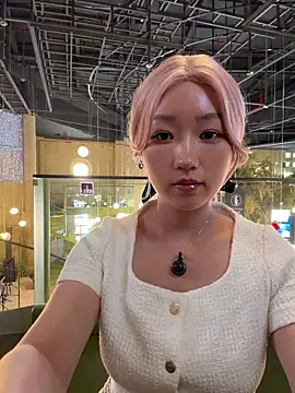 winter11 online show from 2, 11, 2025