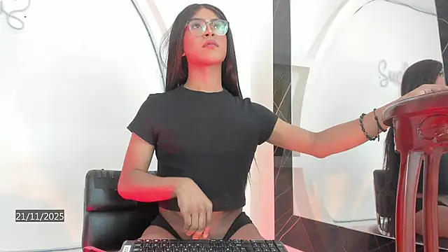 Snapshot of Vicky_Hottman chatting on 22, 11, 2025 Vicky Hottman online show from 22, 11, 2025