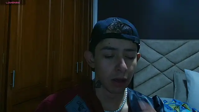 Aleecandrews online show from 30, 10, 2025