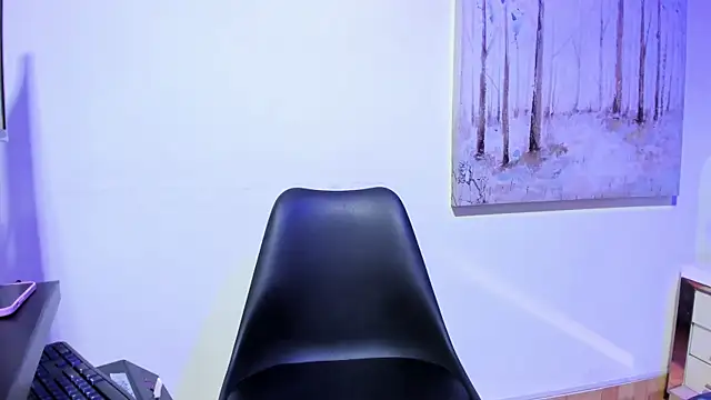 DanniaKross online show from 20, 10, 2025