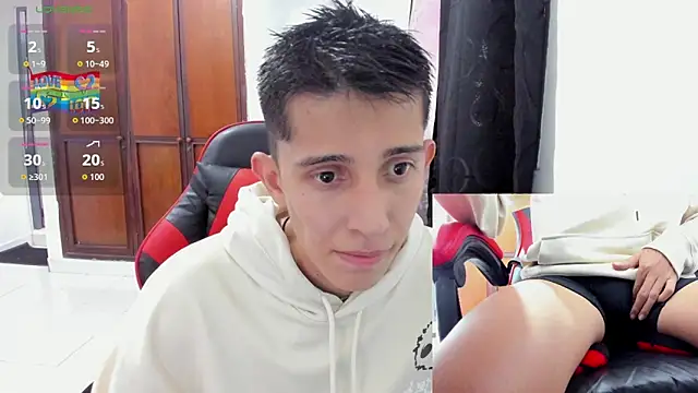 Snapshot of gomitaboy_1 chatting on 21, 10, 2025 gomitaboy 1 online show from 21, 10, 2025