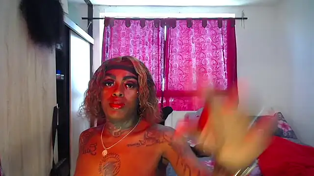 Snapshot of pink_7777 chatting on 16, 2, 2026 pink 7777 online show from 16, 2, 2026