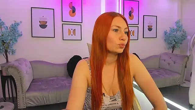 Snapshot of Alicia_leclair chatting on 11, 10, 2025 Alicia leclair online show from 11, 10, 2025