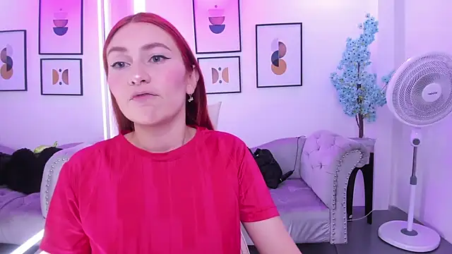 Snapshot of Alicia_leclair chatting on 26, 11, 2025 Alicia leclair online show from 26, 11, 2025