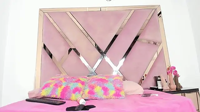 Akiraht online show from 26, 9, 2025