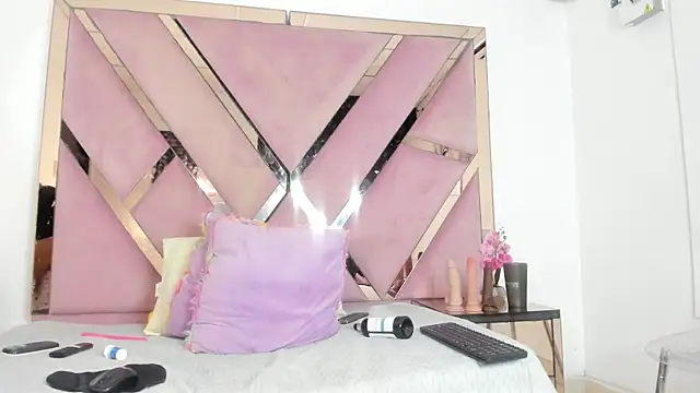 Akiraht online show from 15, 10, 2025