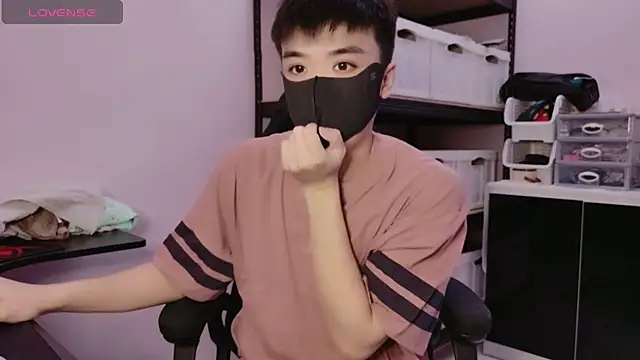 doggyman523 online show from 1, 10, 2025