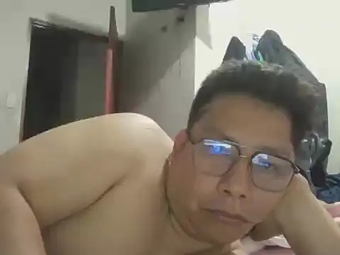 Snapshot of Napoleon246 chatting on 4, 11, 2025 Napoleon246 online show from 4, 11, 2025