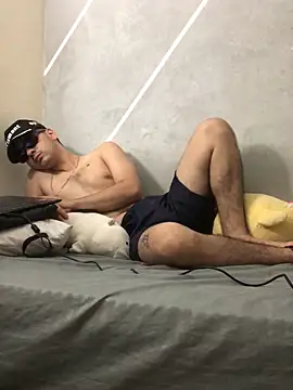 Cesar Augusto online show from 1, 11, 2025