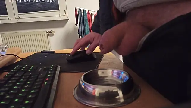 Thompsen1992 online show from 7, 11, 2025