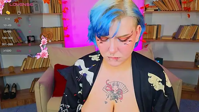 bluelunaray online show from 26, 9, 2025