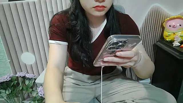 Emachiii online show from 9, 10, 2025