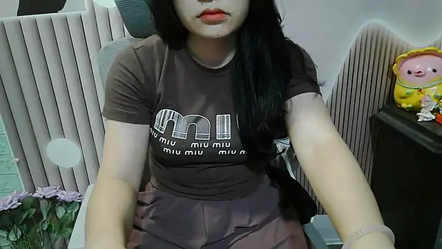 Emachiii online show from 12, 10, 2025