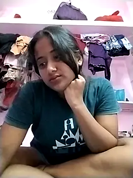 Snapshot of Fun__with__Prity chatting on 11, 10, 2025 Fun  with  Prity online show from 11, 10, 2025