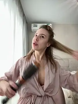 Snapshot of Ashley_Roys chatting on 22, 3, 2026 Ashley Roys online show from 22, 3, 2026