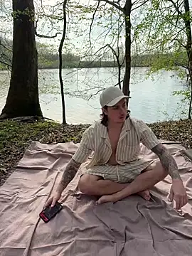 Snapshot of Airelle chatting on 21, 3, 2026 Airelle online show from 21, 3, 2026