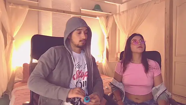 Laila asher online show from 11, 11, 2025