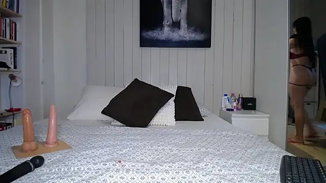 Snapshot of alexa_moreti chatting on 20, 11, 2025 alexa moreti online show from 20, 11, 2025