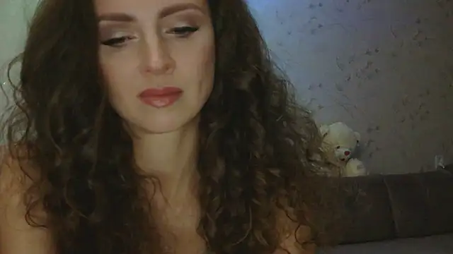 Snapshot of Amber_Carrol chatting on 5, 11, 2025 Amber Carrol online show from 5, 11, 2025