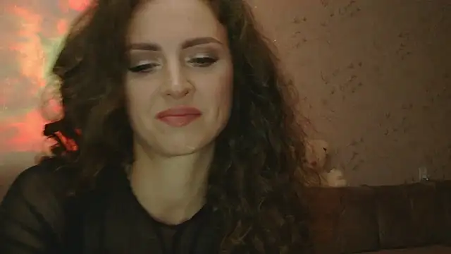 Snapshot of Amber_Carrol chatting on 11, 11, 2025 Amber Carrol online show from 11, 11, 2025