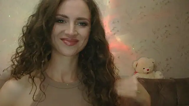 Snapshot of Amber_Carrol chatting on 13, 11, 2025 Amber Carrol online show from 13, 11, 2025