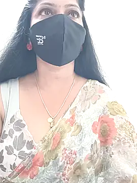 Snapshot of shivani27 chatting on 18, 3, 2026 shivani27 online show from 18, 3, 2026