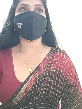 Snapshot of shivani27 chatting on 19, 3, 2026 shivani27 online show from 19, 3, 2026