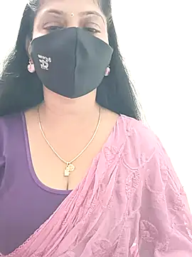 Snapshot of shivani27 chatting on 21, 3, 2026 shivani27 online show from 21, 3, 2026