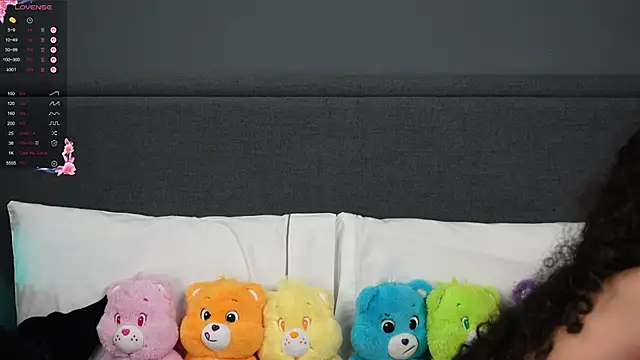 Victoria Curly online show from 22, 12, 2025