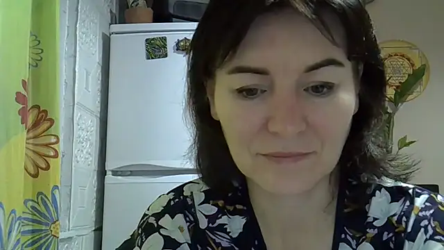 Krystal 82 online show from 15, 11, 2025