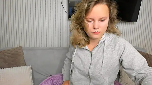 Snapshot of milalapka chatting on 11, 10, 2025 milalapka online show from 11, 10, 2025