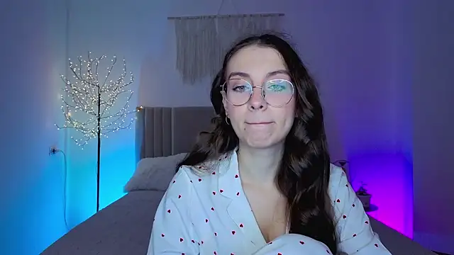 Real cutie1 online show from 5, 3, 2026