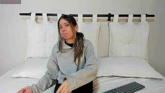 Rachell criss online show from 15, 1, 2026