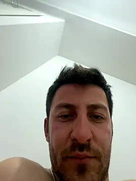 Snapshot of emredenizz07 chatting on 10, 10, 2025 emredenizz07 online show from 10, 10, 2025