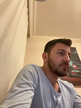 Snapshot of emredenizz07 chatting on 3, 12, 2025 emredenizz07 online show from 3, 12, 2025