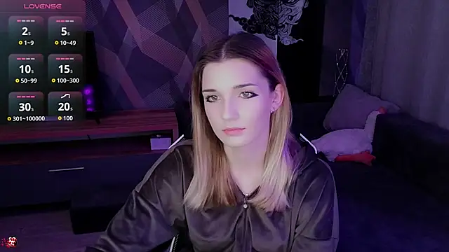 Sandy Belle online show from 30, 10, 2025