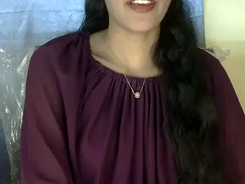 zara Khan0 online show from 25, 9, 2025