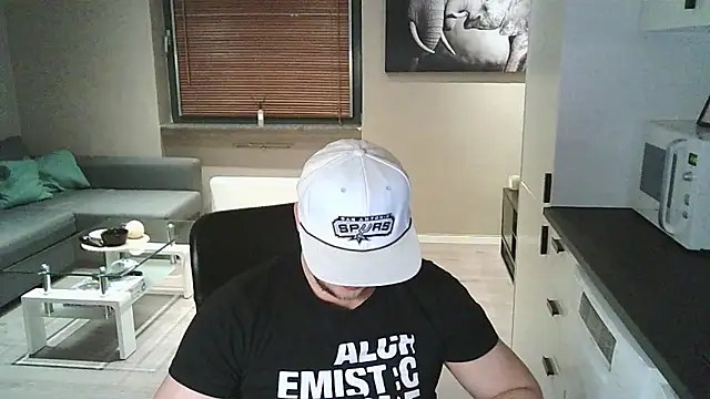 Snapshot of Dartanjanas13 chatting on 18, 10, 2025 Dartanjanas13 online show from 18, 10, 2025